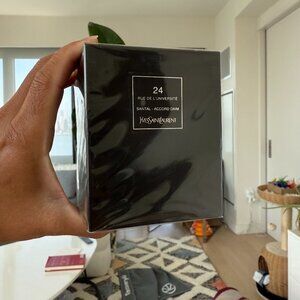NIB YSL 4 rue de l'Université Candle